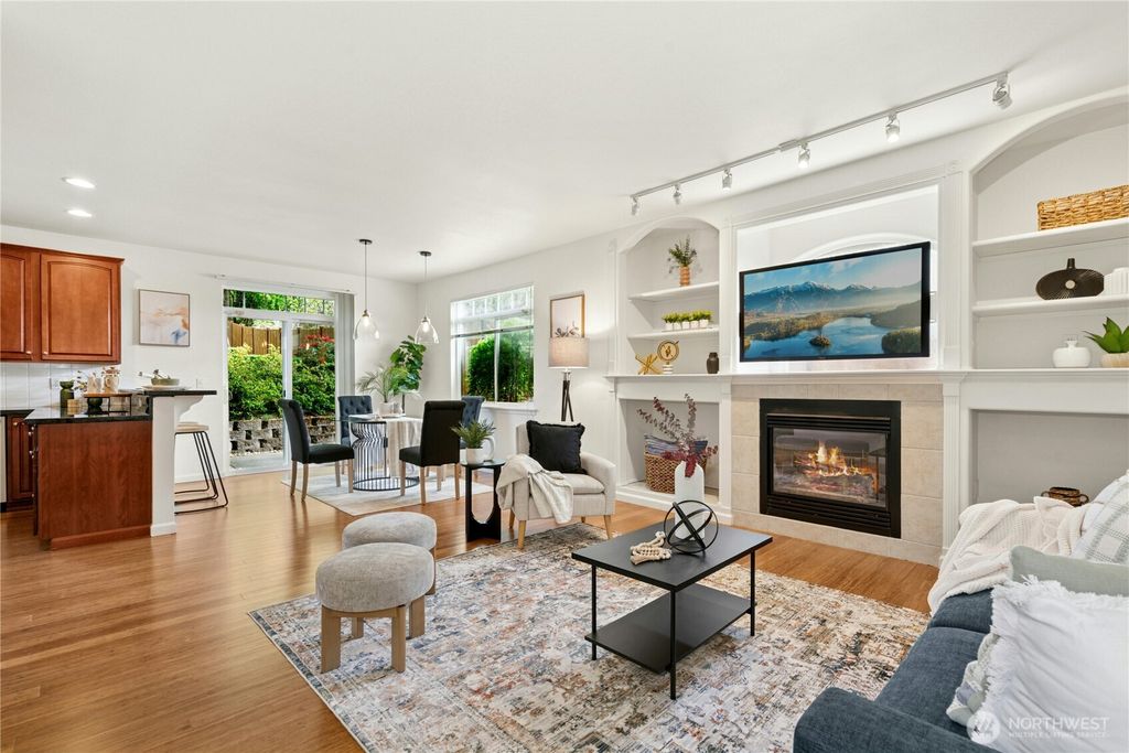 Photo of 1447 NE 166th Court #1, Shoreline, WA 98155 (MLS # 2374460)