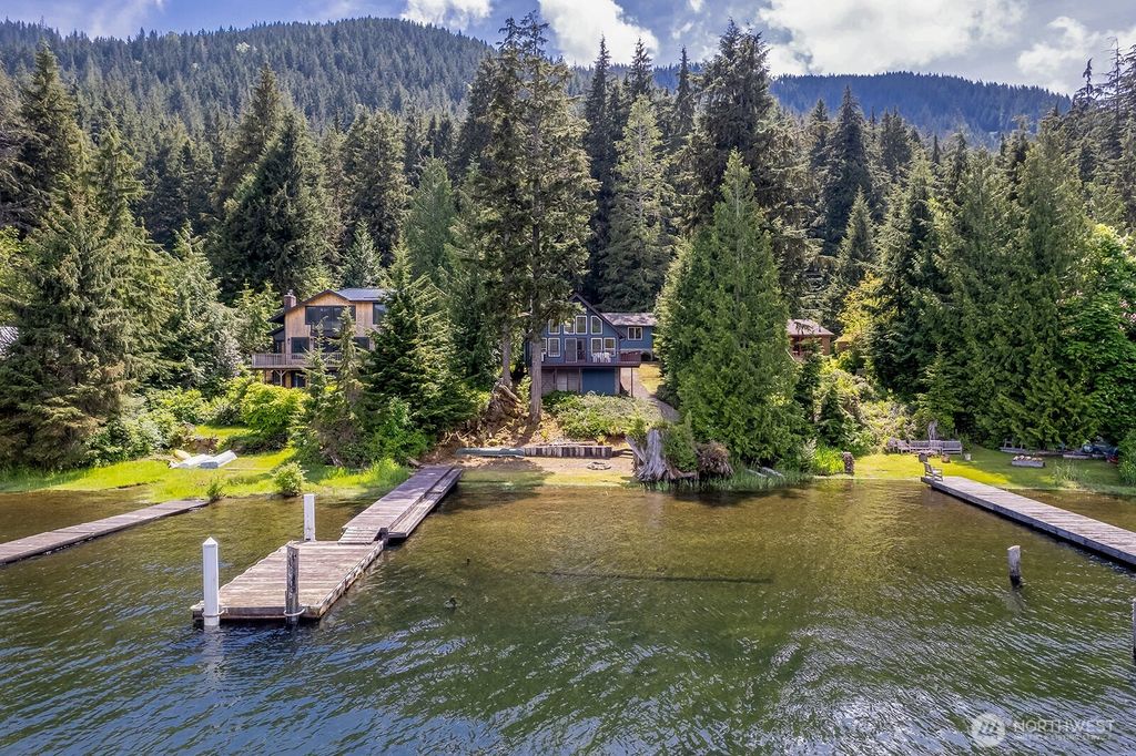 Photo of 34467 South Shore Drive, Mount Vernon, WA 98274 (MLS # 2530938)