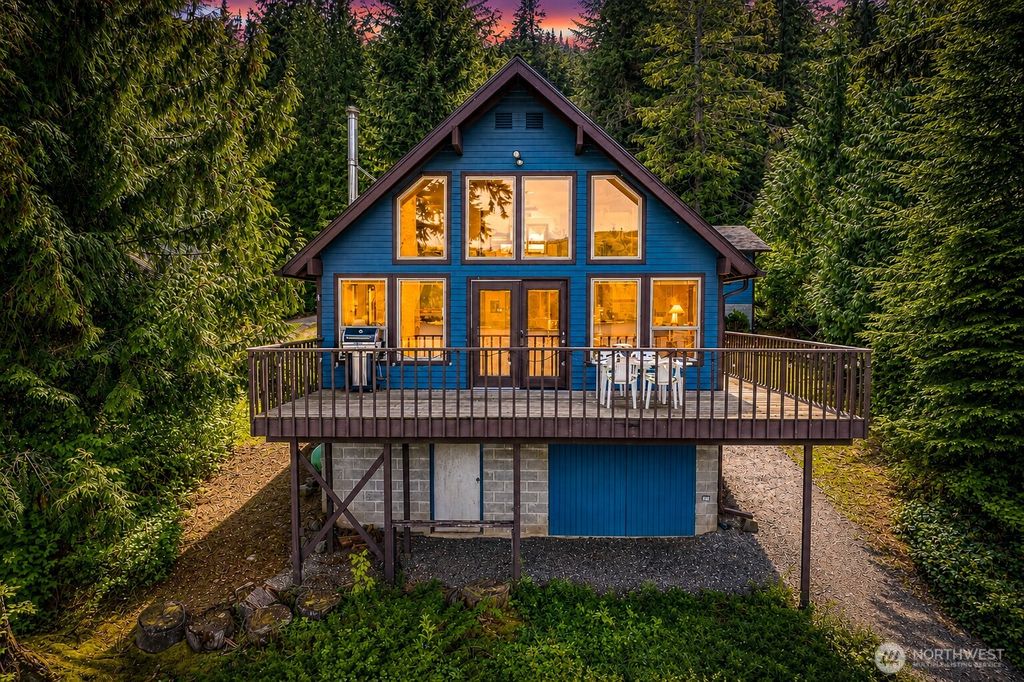 Photo of 34467 South Shore Drive, Mount Vernon, WA 98274 (MLS # 2530938)