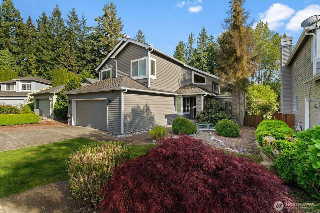 Photo of 2204 163rd Street SE, Mill Creek, WA 98012 (MLS # 2562899)