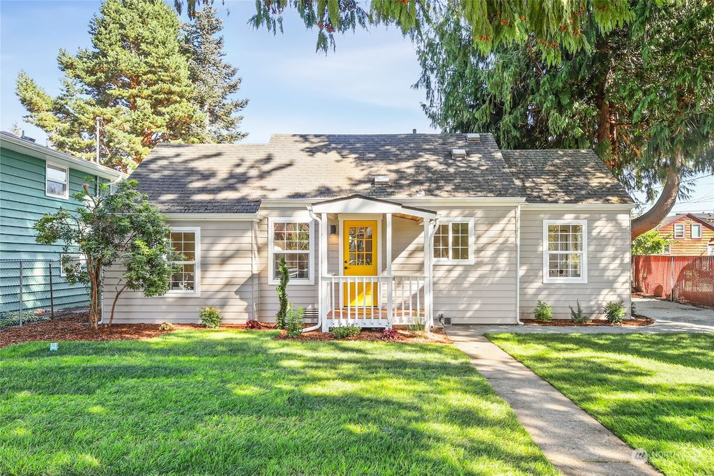 Photo of 4838 50th Avenue SW, Seattle, WA 98116 (MLS # 2293499)