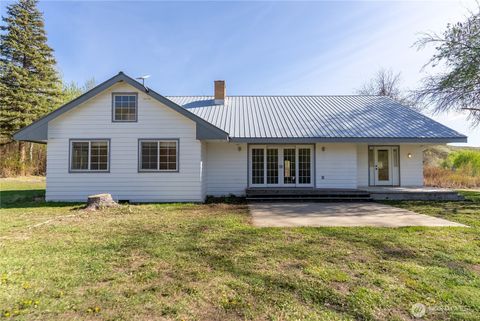 Photo of 20752 State Route 20, Twisp, WA 98856 (MLS # 2501127)