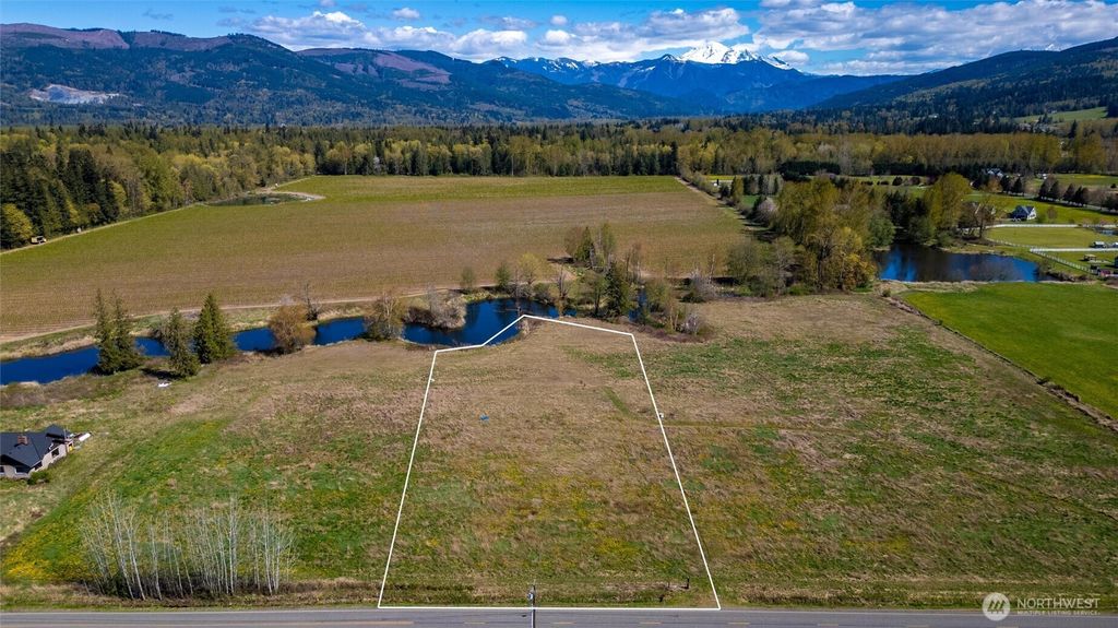Photo of 5528 Sand Rd Rd, Bellingham, WA 98226 (MLS # 2514504)