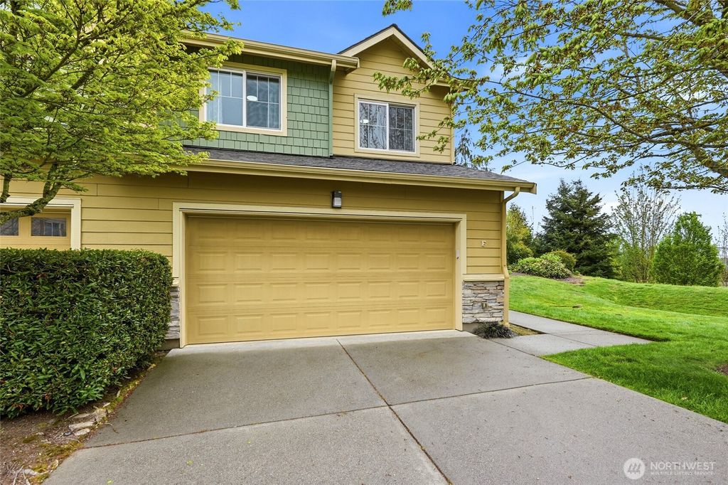 Photo of 18502 36th Avenue W #F, Lynnwood, WA 98037 (MLS # 2514797)