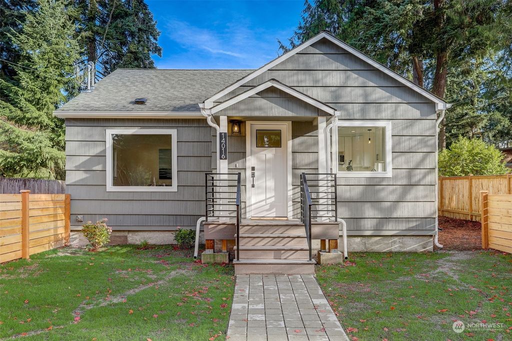 Photo of 14016 2nd Avenue NW, Seattle, WA 98177 (MLS # 2181086)
