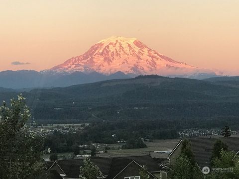 A home in Puyallup