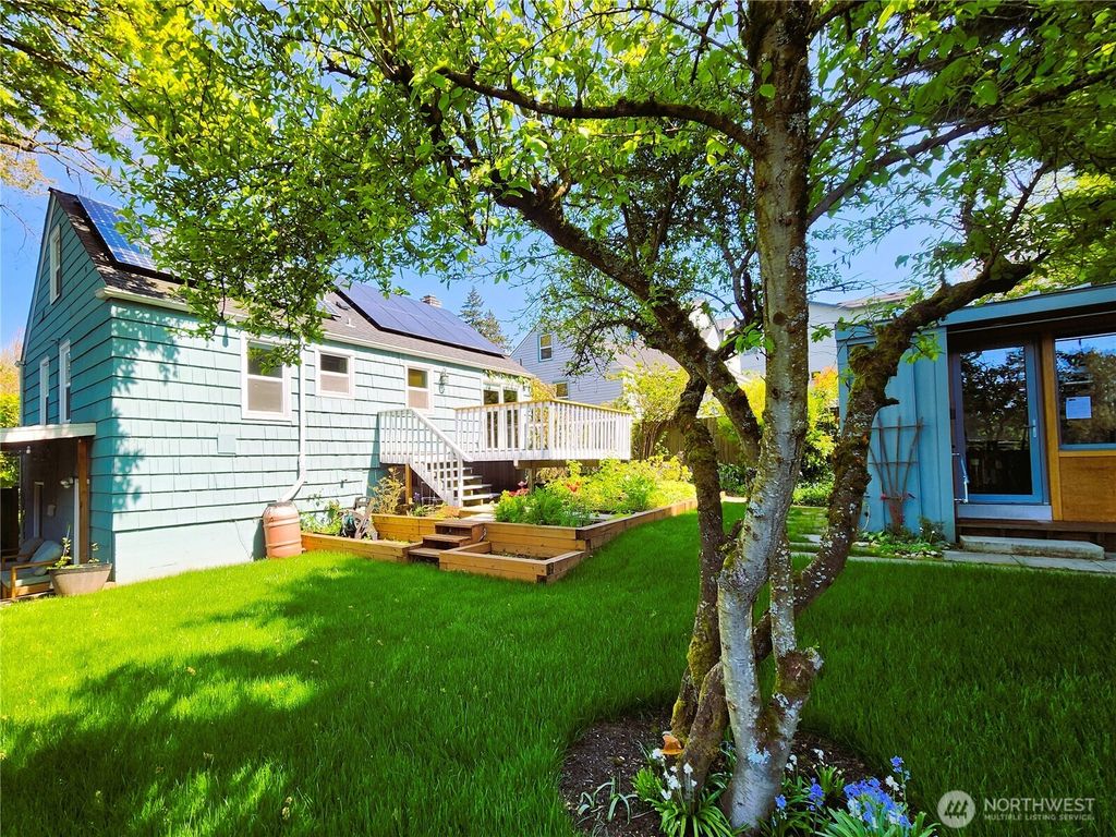 Photo of 129 NW 103rd Street, Seattle, WA 98177 (MLS # 2371762)