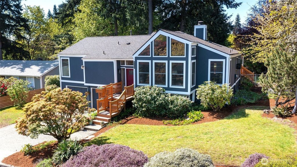 Photo of 9303 NE 135th Lane, Kirkland, WA 98034 (MLS # 2363333)