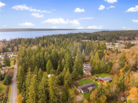 A home in Camano Island