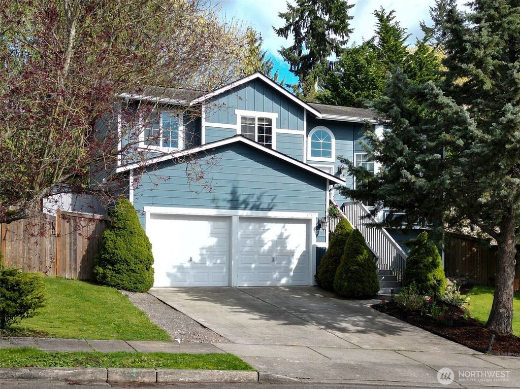 Photo of 17317 73rd Drive NE, Arlington, WA 98223 (MLS # 2526518)