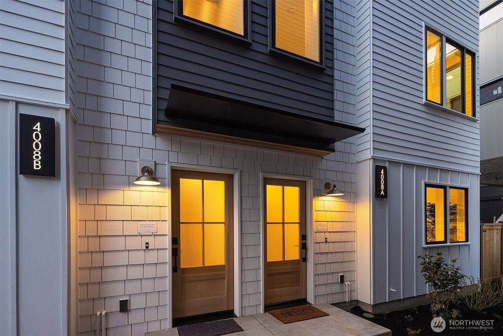 Photo of 4008 Midvale Avenue N #B, Seattle, WA 98103 (MLS # 2358880)