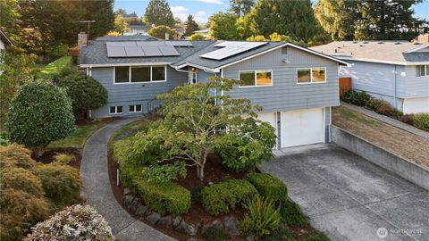 Photo of 3336 N Baltimore Street, Tacoma, WA 98407 (MLS # 2435378)