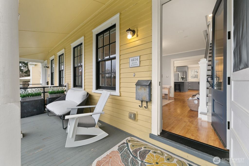 Photo of 4414 Montana Circle W, Seattle, WA 98199 (MLS # 2325825)