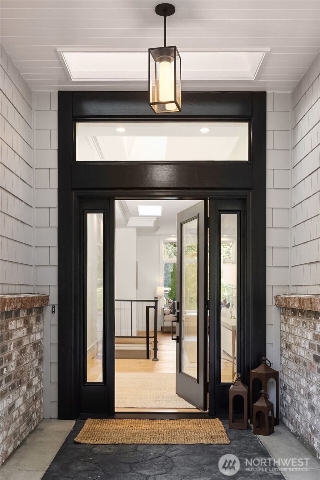 Photo of 11710 Arrow Point Drive NE, Bainbridge Island, WA 98110 (MLS # 2478795)