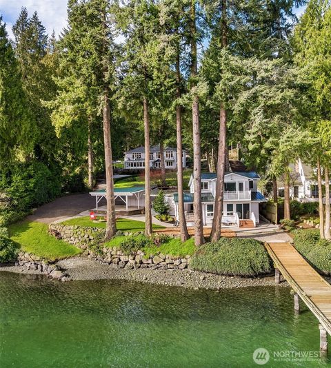 11710 Arrow Point Drive NE Bainbridge Island WA 98110