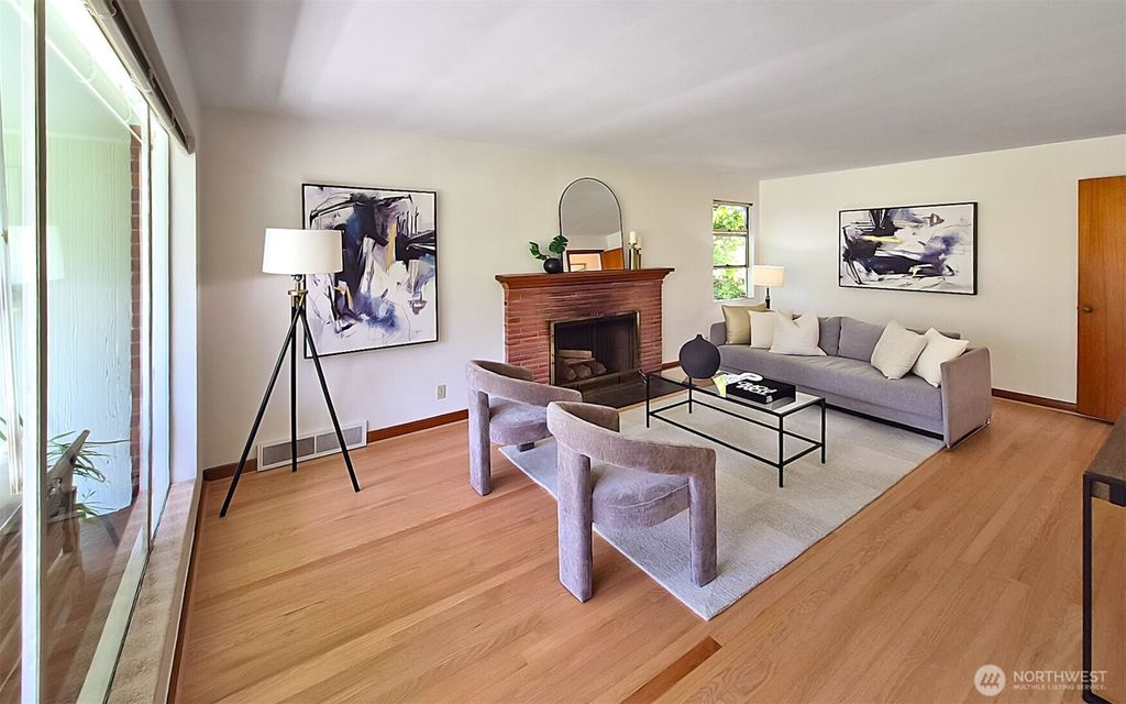 Photo of 7722 34th Avenue NE, Seattle, WA 98115 (MLS # 2379195)
