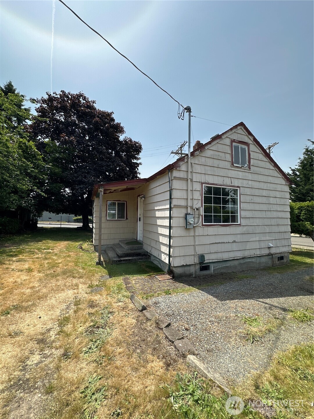 869 S 83rd Street