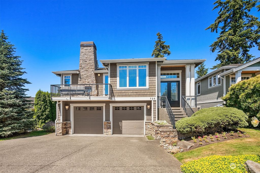 Photo of 726 Daley Street, Edmonds, WA 98020 (MLS # 2268182)