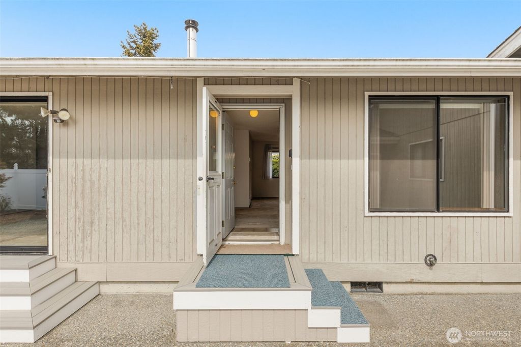 Photo of 24124 8th Place W, Bothell, WA 98021 (MLS # 2508922)