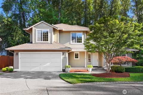 Photo of 7115 NE 167th Street, Kenmore, WA 98028 (MLS # 2546457)