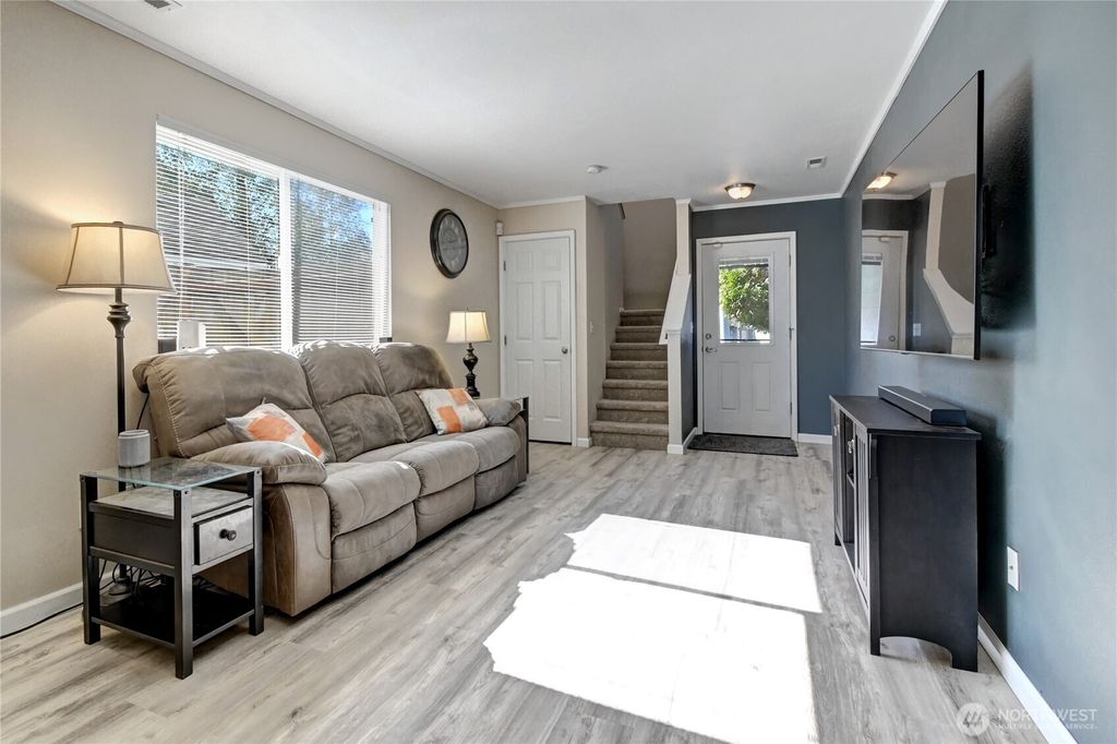 Photo of 9627 16th Drive W, Everett, WA 98204 (MLS # 2434021)