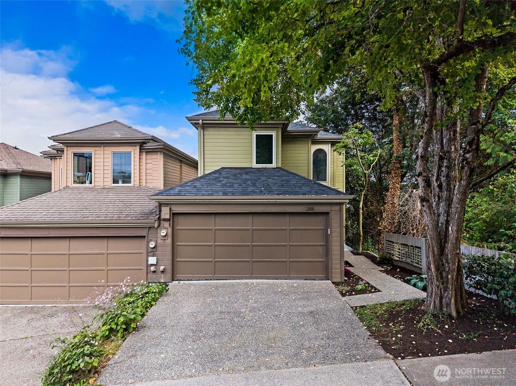 Photo of 218 31st Ave AVE S, Seattle, WA 98144 (MLS # 2573971)