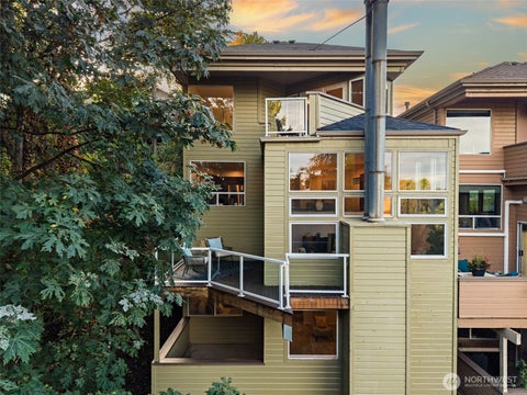 Photo of 218 31st Ave AVE S, Seattle, WA 98144 (MLS # 2573971)