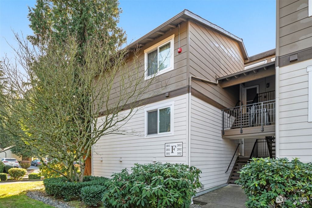 Photo of 12933 127th Drive NE #F301, Kirkland, WA 98034 (MLS # 2324221)