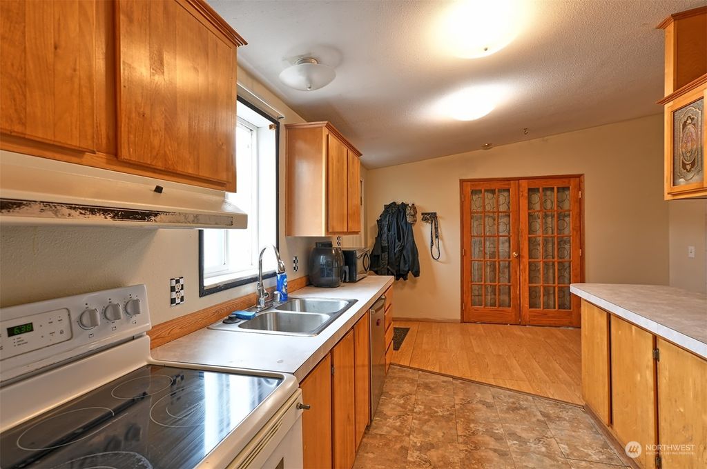 Photo of 12727 W Macs Loop Road, Granite Falls, WA 98252 (MLS # 2053617)