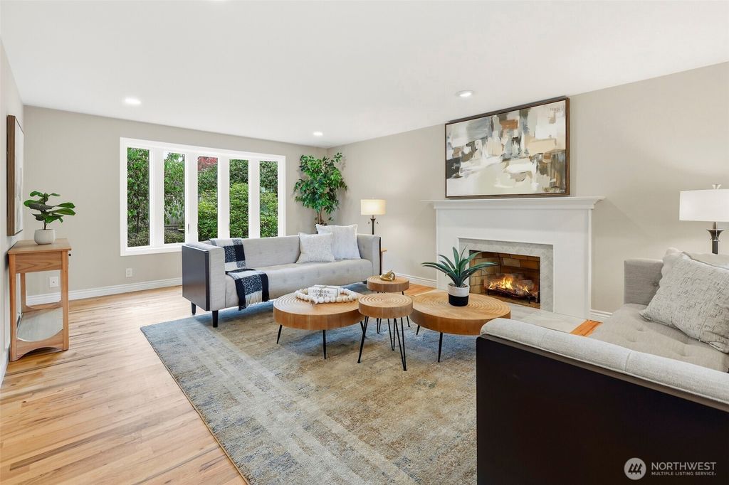 Photo of 7006 125th Avenue SE, Newcastle, WA 98056 (MLS # 2484339)