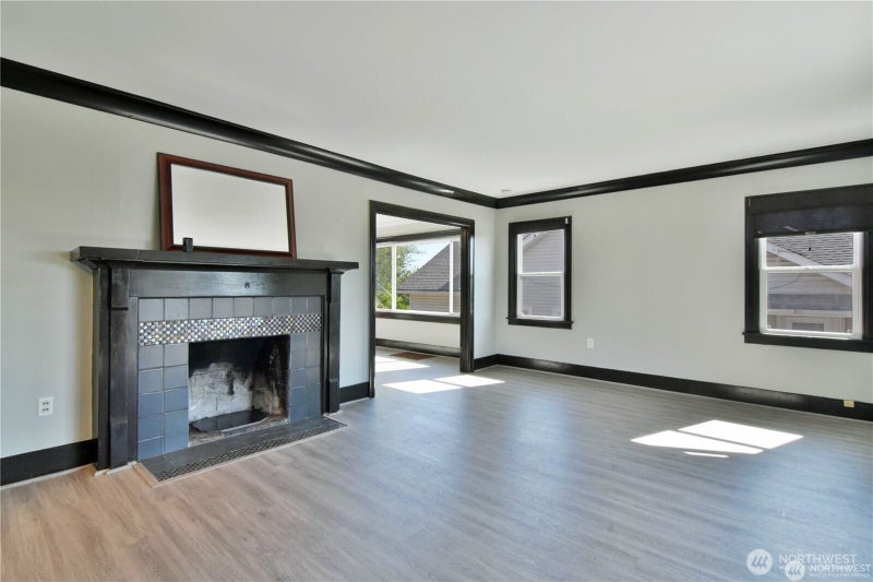 328 NE 52nd Street