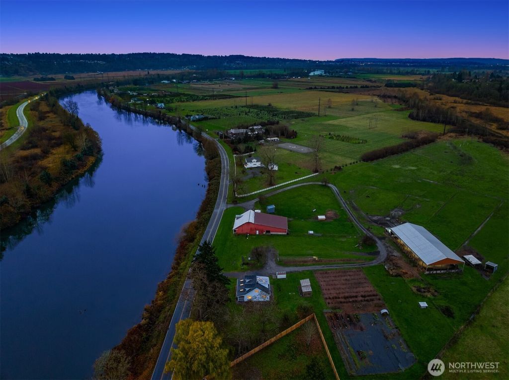 Photo of 6001 RIVERVIEW ROAD Rd, Snohomish, WA 98290 (MLS # 2454356)