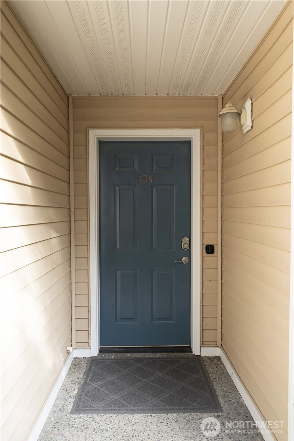 Photo of 21920 42nd Avenue S #104, Kent, WA 98032 (MLS # 2475616)