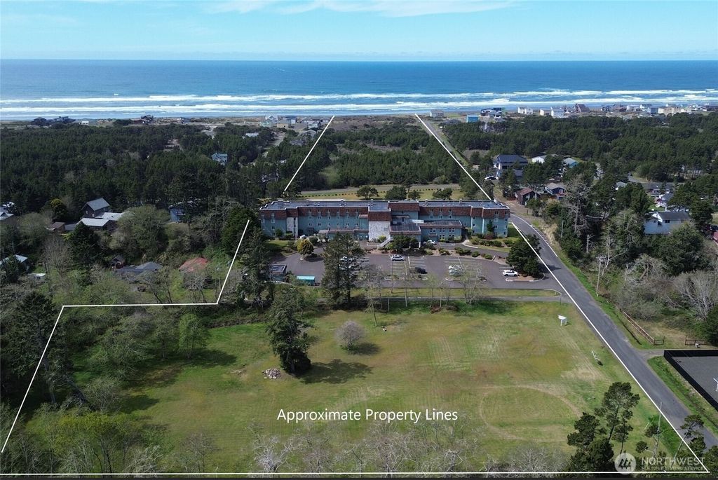 Photo of 710 S Hancock Avenue #216, Westport, WA 98595 (MLS # 2458775)