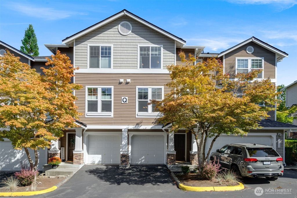 Photo of 14200 69th Drive SE #Q3, Snohomish, WA 98296 (MLS # 2433223)