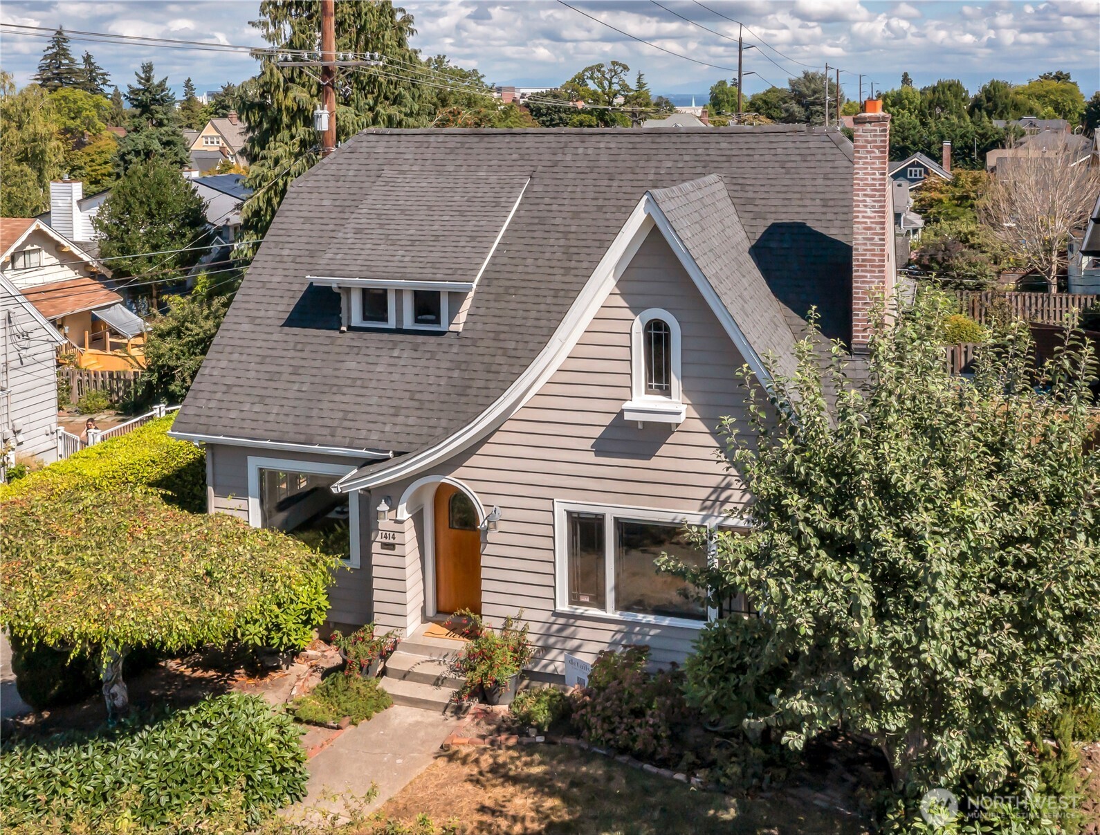 1414 N 7th Street
