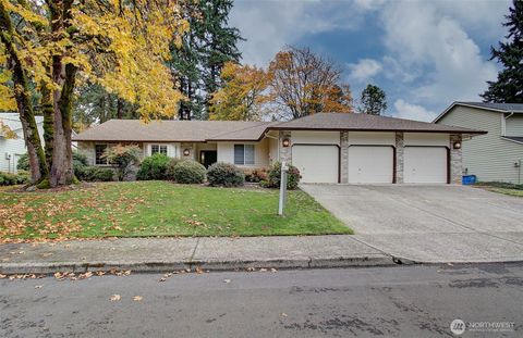 Photo of 10216 SE 15th Street, Vancouver, WA 98664 (MLS # 2442077)