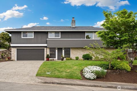 Photo of 1908 122nd Avenue SE, Bellevue, WA 98005 (MLS # 2507859)