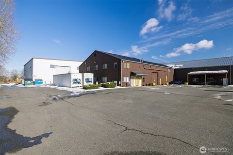 2460 Salashan Loop Ferndale WA 98248