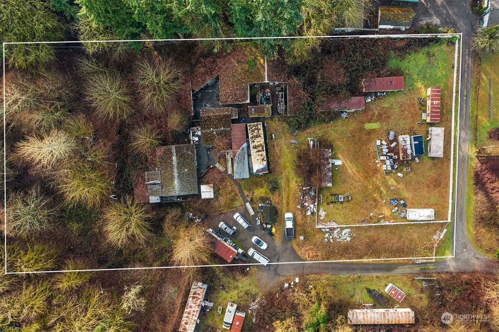 Photo of 13241 NE 109th Place, Redmond, WA 98052 (MLS # 2198748)