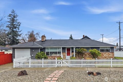 Photo of 4401 N 25th Street, Tacoma, WA 98406 (MLS # 2496072)