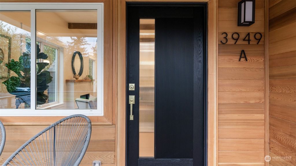 Photo of 3949 S Angeline Street, Seattle, WA 98178 (MLS # 2200936)