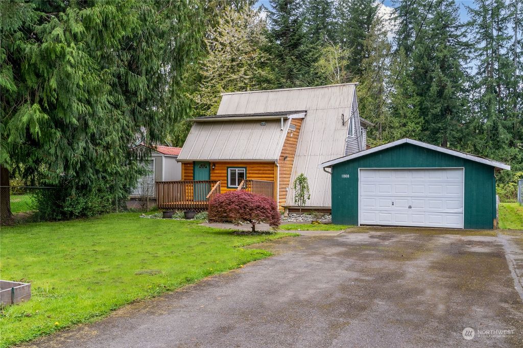 Photo of 11808 166th Drive NE, Arlington, WA 98223 (MLS # 2063339)