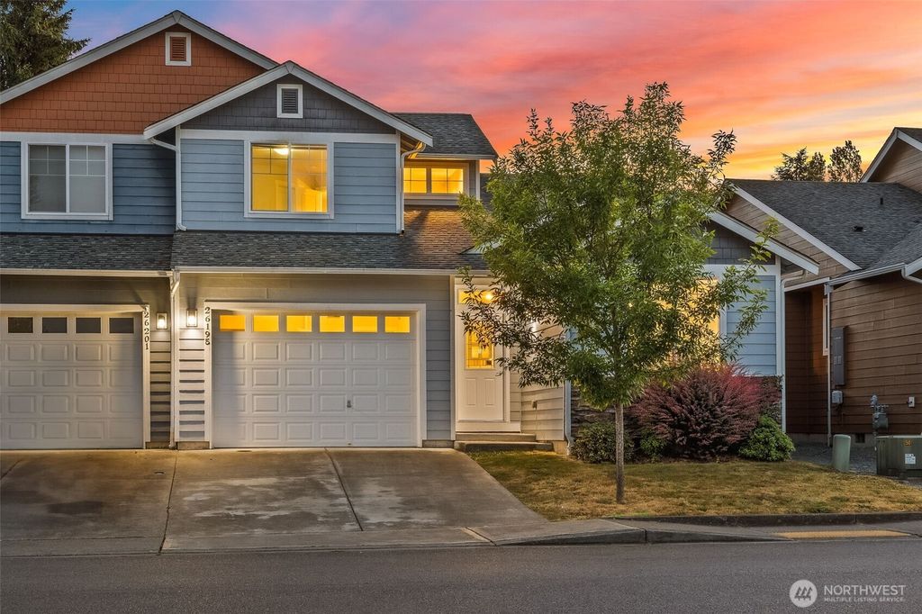 Photo of 26195 21st Place S, Des Moines, WA 98198 (MLS # 2403106)