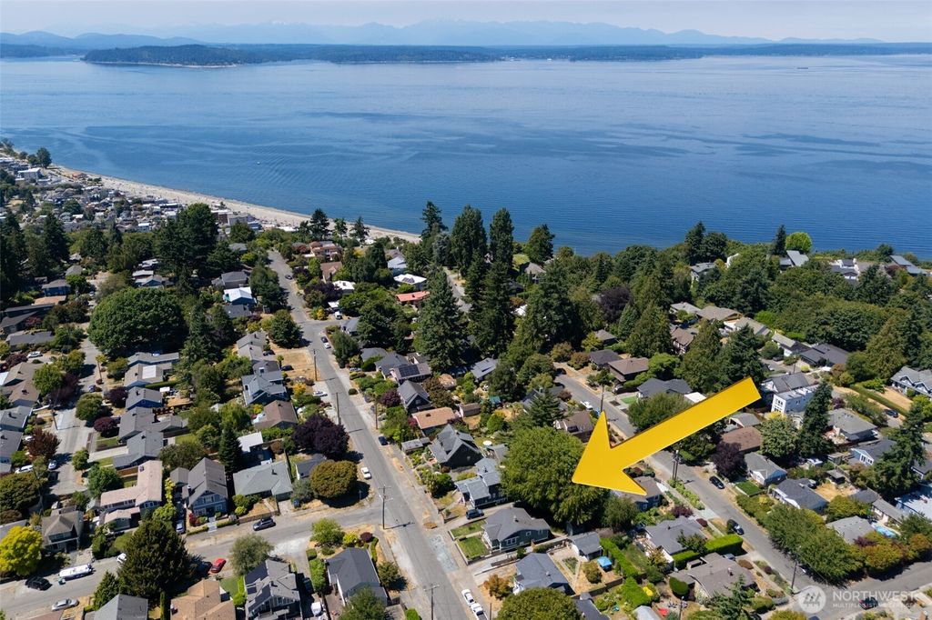 Photo of 5012 SW Waite Street, Seattle, WA 98116 (MLS # 2403438)