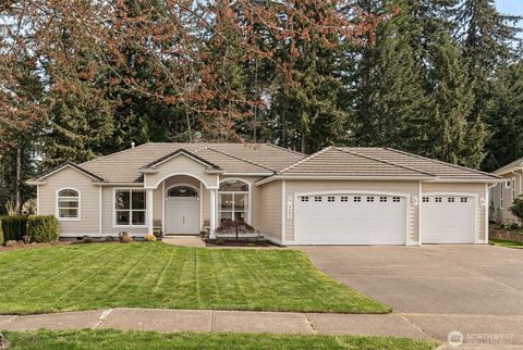 Photo of 4202 campus green Loop NE, Lacey, WA 98516 (MLS # 2504320)