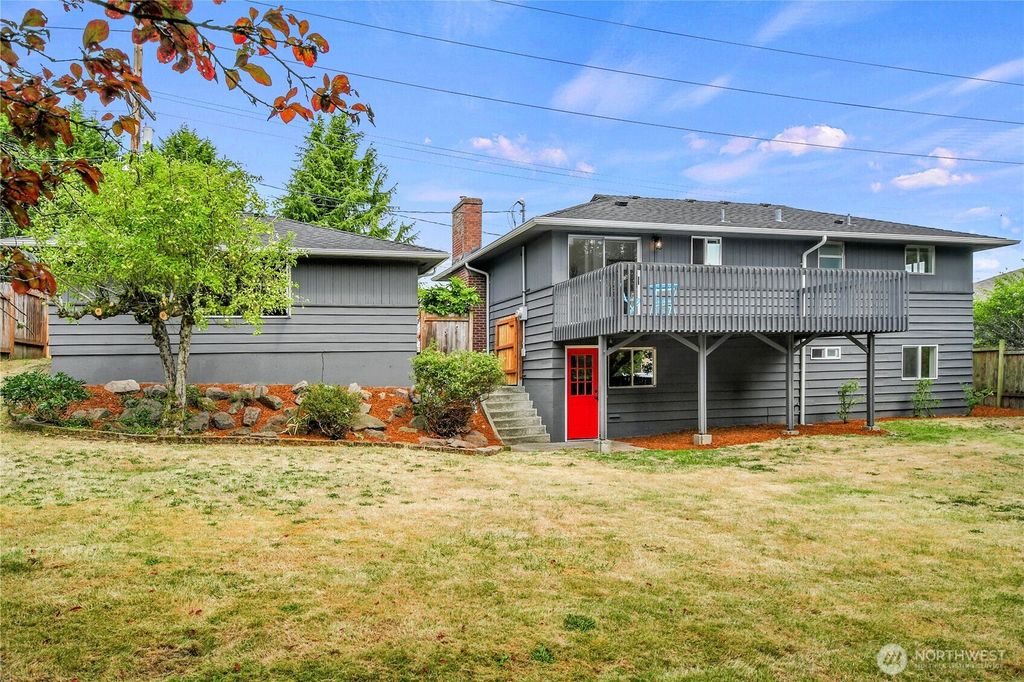 Photo of 5117 S 168th Street, SeaTac, WA 98188 (MLS # 2428939)