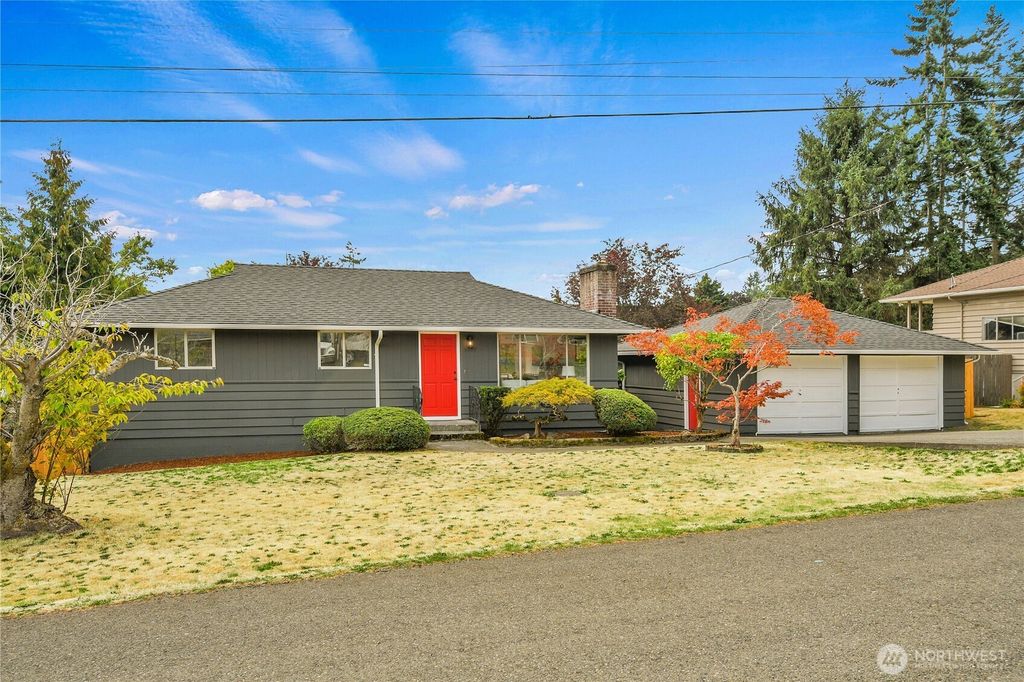 Photo of 5117 S 168th Street, SeaTac, WA 98188 (MLS # 2428939)