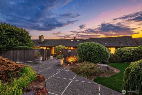 6805 83rd Avenue SE Mercer Island WA 98040