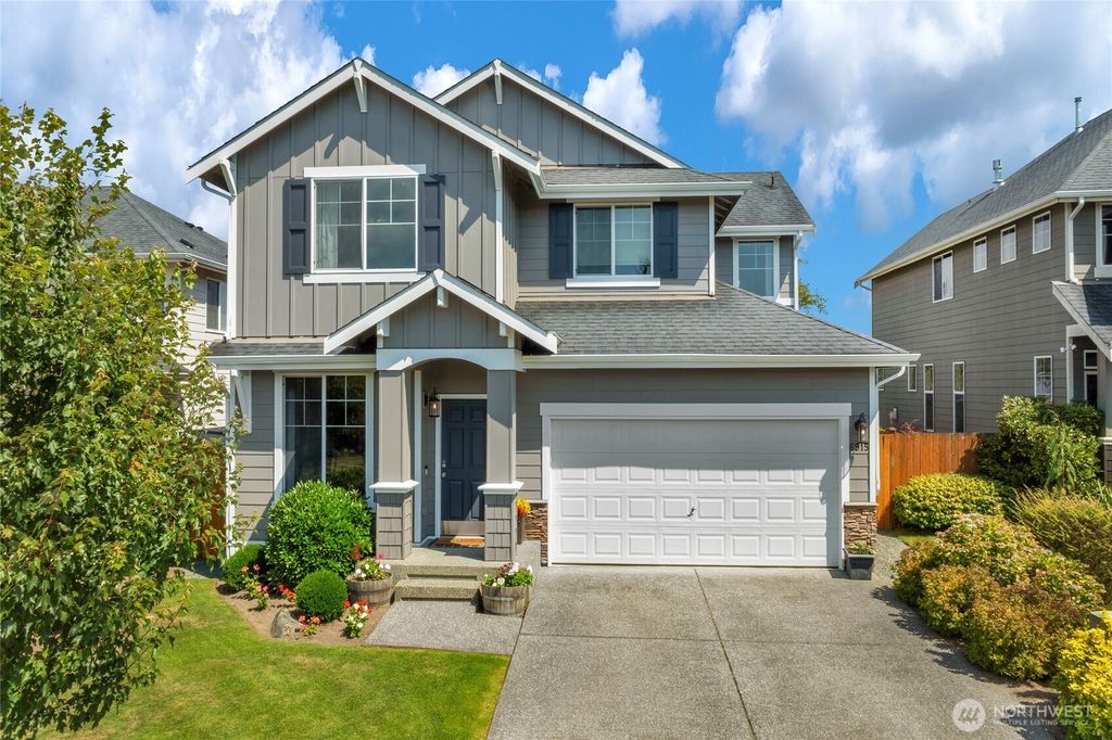 Photo of 6915 85th Avenue NE, Marysville, WA 98270 (MLS # 2386943)